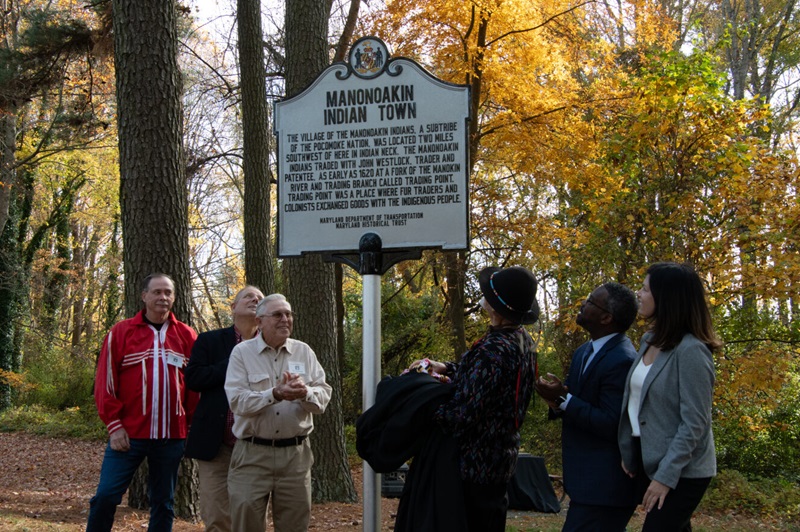 Manonoakin historical marker ceremony