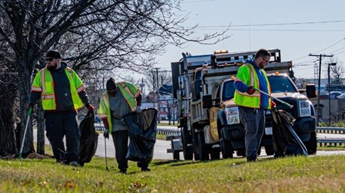SHA workers remove trash from roadside